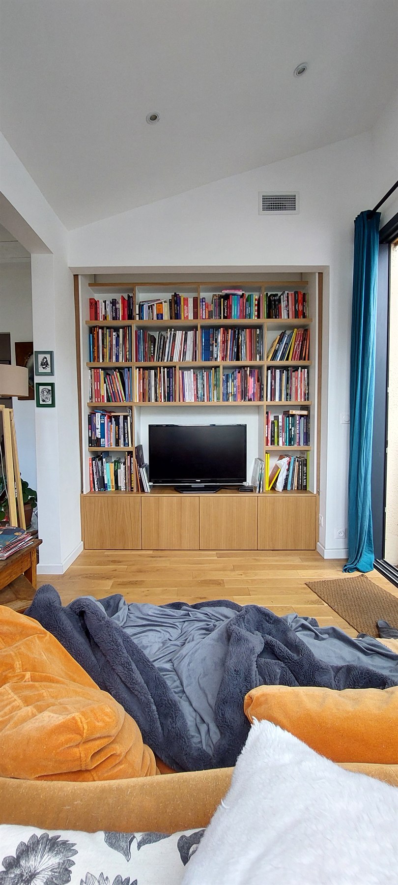 Après la bibliothèque Domenech
